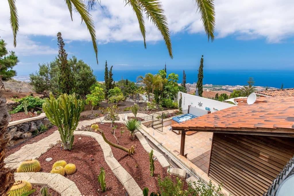 Villa Carlitos Vistas Al Mar Y A La Montana Costa Adeje  Luaran gambar