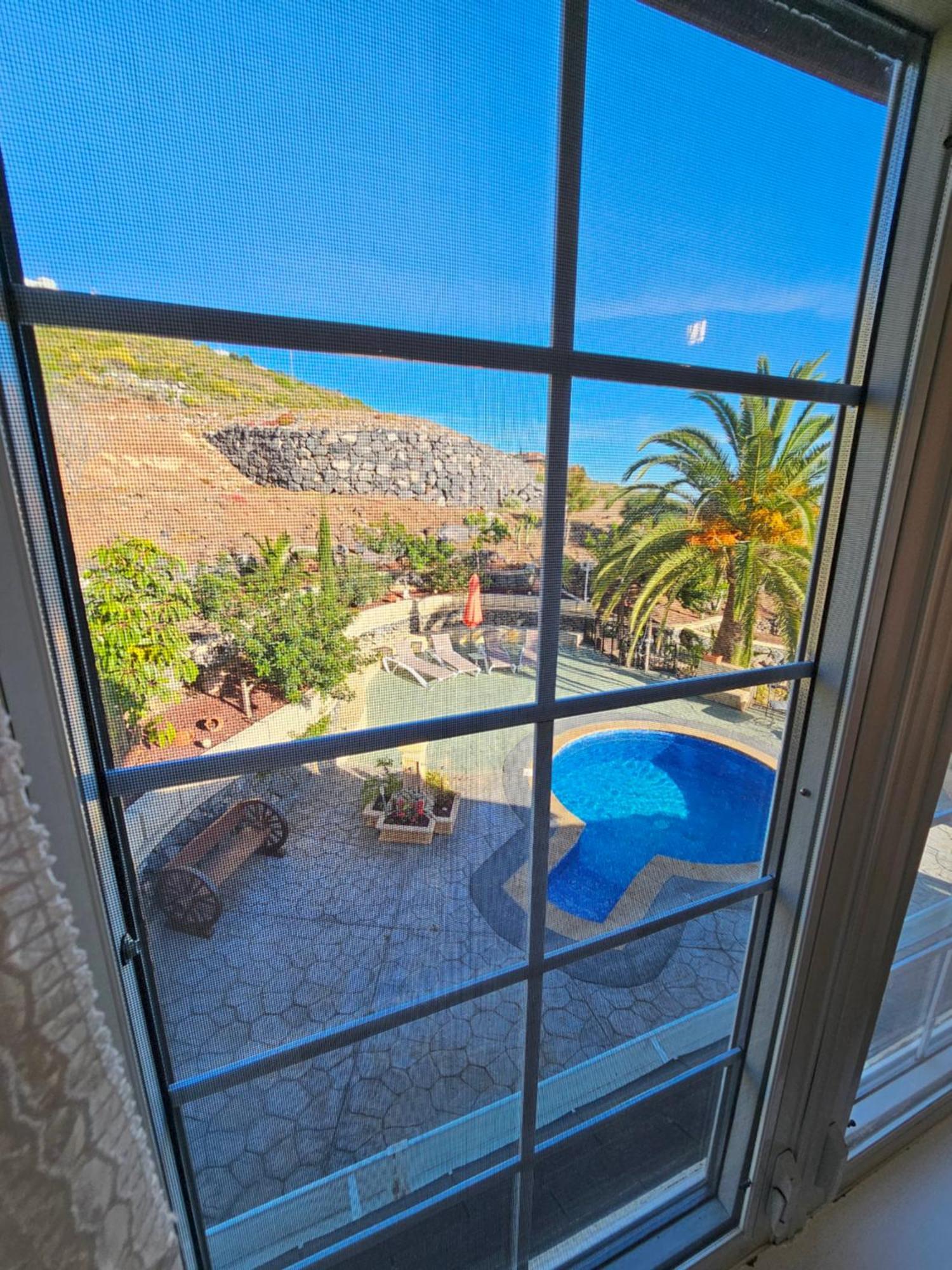 Villa Carlitos Vistas Al Mar Y A La Montana Costa Adeje  Luaran gambar