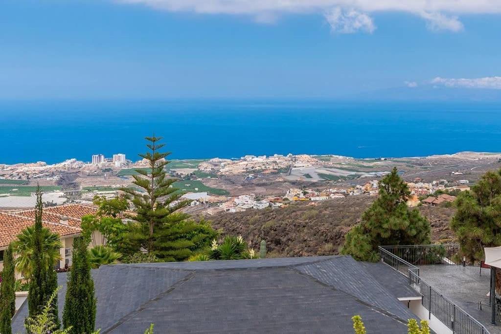 Villa Carlitos Vistas Al Mar Y A La Montana Costa Adeje  Luaran gambar